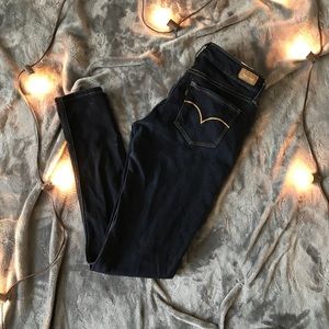 Dark wash skinny jeans